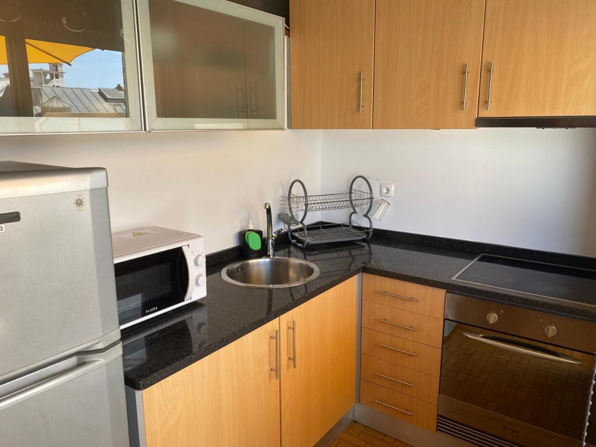 פורטו Apartamento Com Patio Na Rua Principal Da Cidade מראה חיצוני תמונה